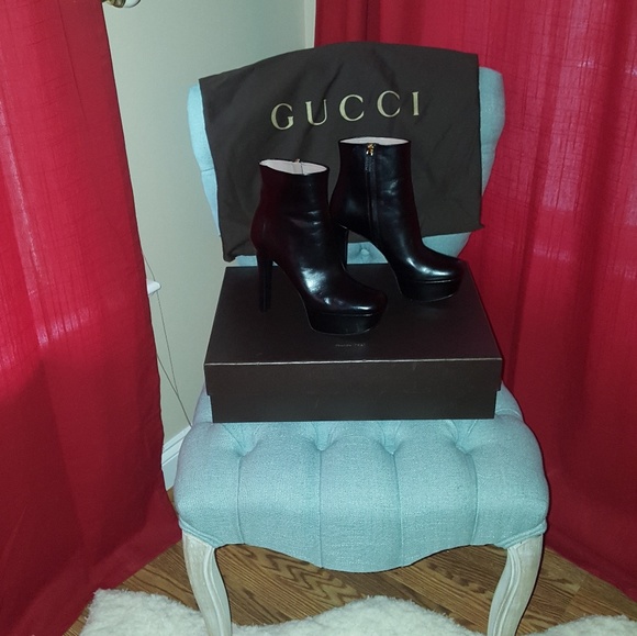 Size 7 Gucci ankle boots - Picture 4 of 4